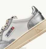 Autry γυναίκες δίχρωμα mid sneakers medalist σε δερμάτινο λευκό και ασημί 04FXF225 - Image 6