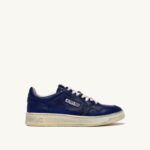 Autry γυναίκες Ολυμπιονίκης mid sneakers σε πλαστικοποιημένο μπλε δέρμα κατσίκας 04FXF208