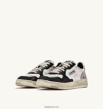 Autry γυναίκες super vintage χαμηλά sneakers σε δερμάτινο λευκό μαύρο και ασημί 04FXF201 - Image 2
